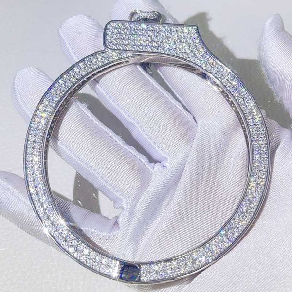 guangzhou shining jewelry 10k solid white gold iced out moissanite diamond handcuff bracelet, Silver
guangzhou shining jewelry 10k solid white gold iced out moissanite diamond handcuff bracelet, Silver