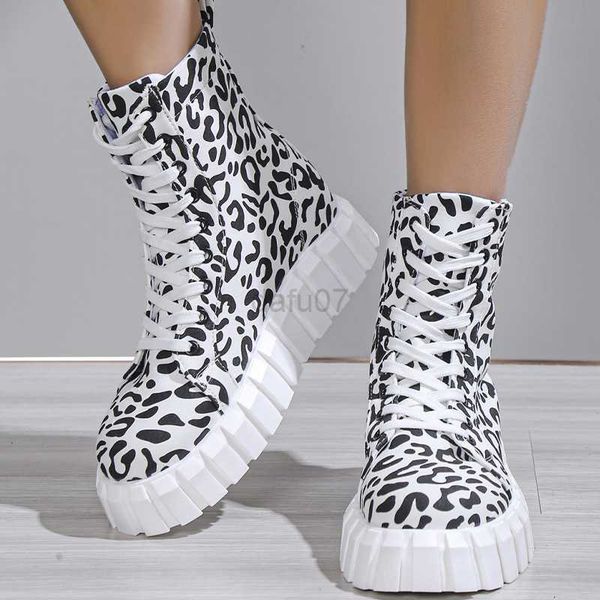 boots chelsea ankle snow boots women new brand fashion winter shoes flats platform non-slip sport casual goth motorcycle bottines, Black
boots chelsea ankle snow boots women new brand fashion winter shoes flats platform non-slip sport casual goth motorcycle bottines, Black