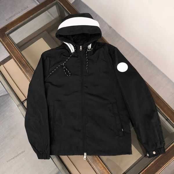 designer hoodies mens winter jackets clothing france brand bomber windshield biker jacket american outerwear coat fashion hombre casual wind, Black;brown
designer hoodies mens winter jackets clothing france brand bomber windshield biker jacket american outerwear coat fashion hombre casual wind, Black;brown