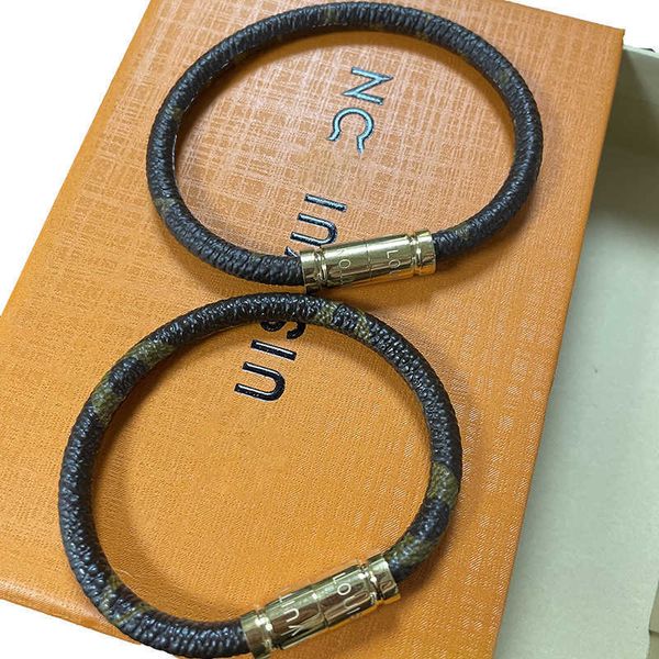 charm bracelets designer titanium steel buckle head, vintage, and vintage split leather rope for both men women ww95, Golden;silver
charm bracelets designer titanium steel buckle head, vintage, and vintage split leather rope for both men women ww95, Golden;silver