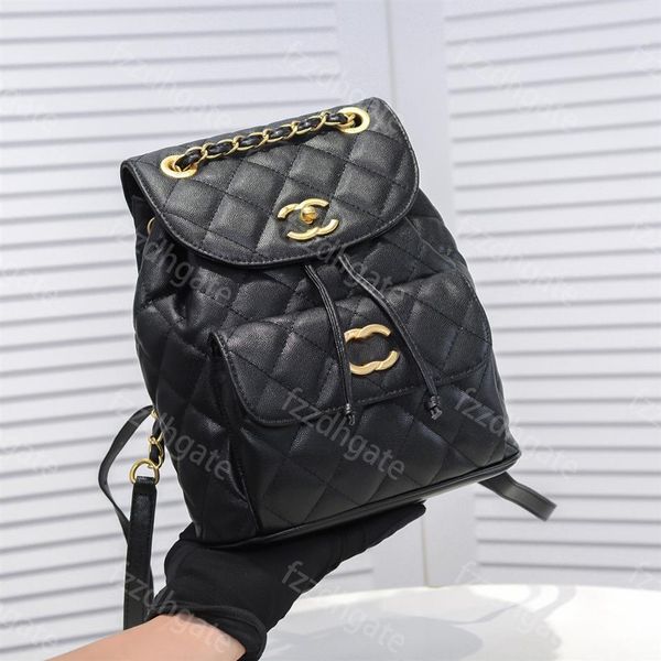 5a quality woman backpack genuine leather knapsack bags designers womens shoulder totes purses wallets crossbody bag 06206u
5a quality woman backpack genuine leather knapsack bags designers womens shoulder totes purses wallets crossbody bag 06206u