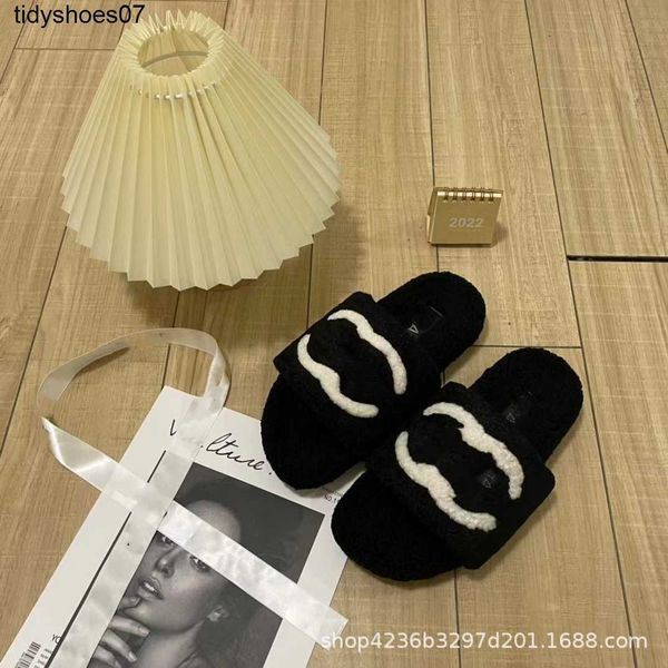 channel 2023 autumn/winter new soft bottom mesh red lamb hair outerwear versatile home lazy one character cotton slippers, Black
channel 2023 autumn/winter new soft bottom mesh red lamb hair outerwear versatile home lazy one character cotton slippers, Black