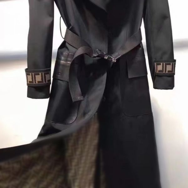luxury ribbon women trench coats fashion designer british style double-breasted letters jacquard long windbreaker coat classic woman autumn, Tan;black
luxury ribbon women trench coats fashion designer british style double-breasted letters jacquard long windbreaker coat classic woman autumn, Tan;black