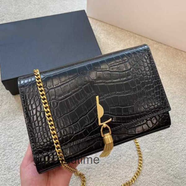new envelope alligator women's designer hands bag yssbags outlet women tassel satchel pattern cloud small versatile small square black
new envelope alligator women's designer hands bag yssbags outlet women tassel satchel pattern cloud small versatile small square black