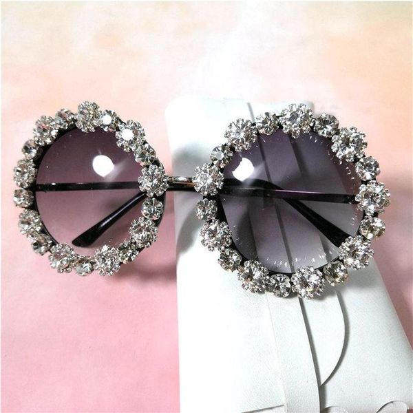 sunglasses oluxury diamond round women brand oversized crystal black sun glasses ladies 2023 mirror shades fml256s, White;black
sunglasses oluxury diamond round women brand oversized crystal black sun glasses ladies 2023 mirror shades fml256s, White;black