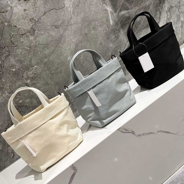 y041504 travel outdoor portable leisure commuter versatile waterproof handbag 230824
y041504 travel outdoor portable leisure commuter versatile waterproof handbag 230824