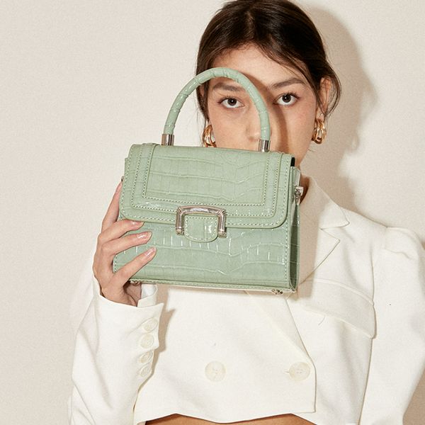 evening bags shoulder bag for women simple handbag fashion small square luxury ladies purse and bolsas de mujer 230823
evening bags shoulder bag for women simple handbag fashion small square luxury ladies purse and bolsas de mujer 230823