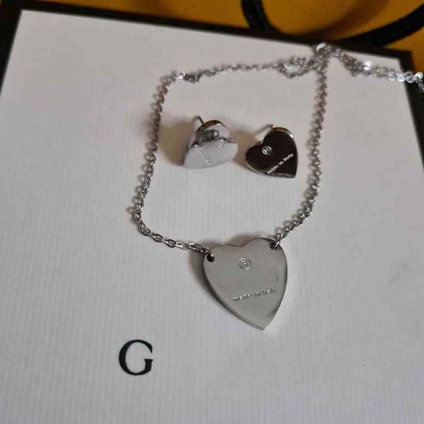 women designer earrings necklace g letter love heart pendant titanium steel luxury love set fashion jewelry wholesale, Silver
women designer earrings necklace g letter love heart pendant titanium steel luxury love set fashion jewelry wholesale, Silver
