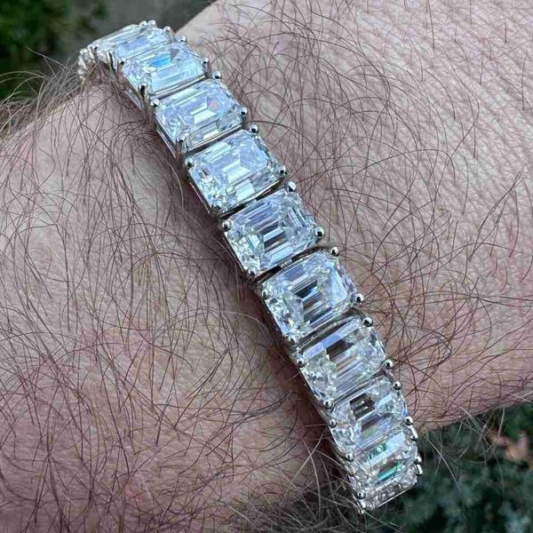 gra certificate iced out 60ct 6x8mm emerald cut 925 silver moissanite tennis bracelet
gra certificate iced out 60ct 6x8mm emerald cut 925 silver moissanite tennis bracelet