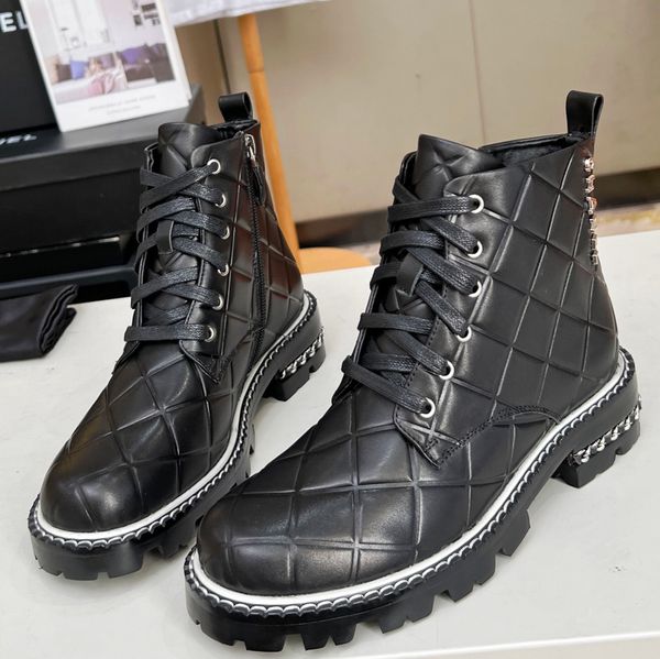 plaid leather ankle boots christmas boots platform slip on round flat platform half boots luxury designer high women's chunky heel ride, Black
plaid leather ankle boots christmas boots platform slip on round flat platform half boots luxury designer high women's chunky heel ride, Black