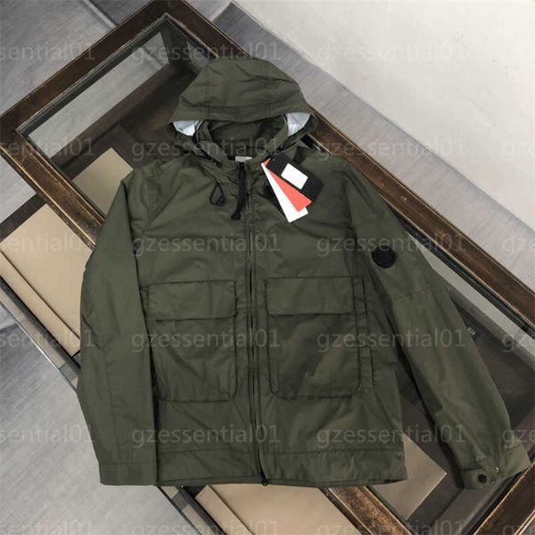 classic waterproof cp jacket men designer coat hoodie breathable windproof fabric hidden hat outdoor travel daily versatile style mens jacke, Black;brown
classic waterproof cp jacket men designer coat hoodie breathable windproof fabric hidden hat outdoor travel daily versatile style mens jacke, Black;brown