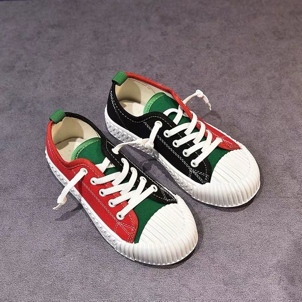 sneakers 2023 children's canvas shoes trend boys and girls color matching personality casual low to help students 230823, Black;red
sneakers 2023 children's canvas shoes trend boys and girls color matching personality casual low to help students 230823, Black;red