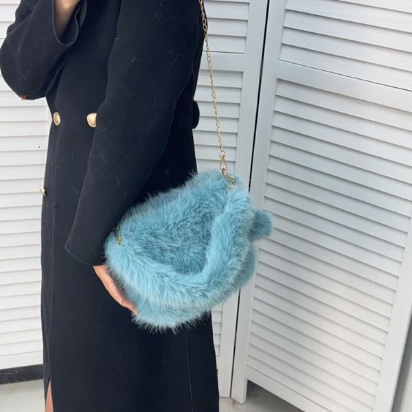 evening bags fluffy faux fur bags for women winter soft shoulder bag luxury designer plush handbags warm fur bucket bag crossbody bags tote
evening bags fluffy faux fur bags for women winter soft shoulder bag luxury designer plush handbags warm fur bucket bag crossbody bags tote