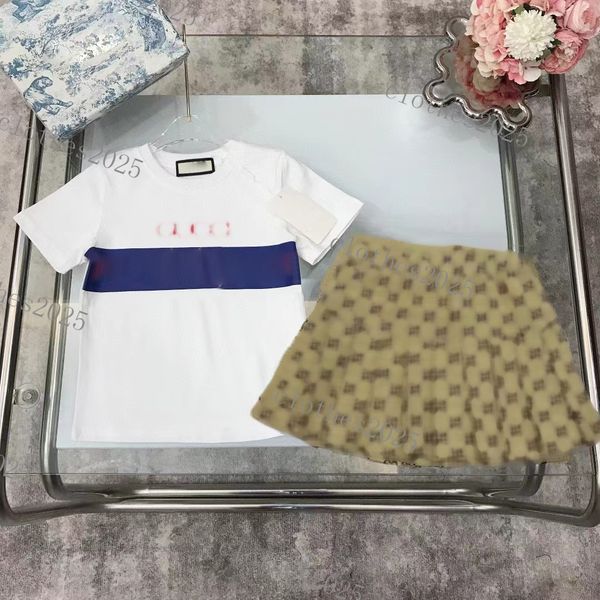 luxury designer kids t-shirt veil skirt fashion british brand summer childrens treasures girl cotton two-piece luxury designer shirt apricot, White
luxury designer kids t-shirt veil skirt fashion british brand summer childrens treasures girl cotton two-piece luxury designer shirt apricot, White