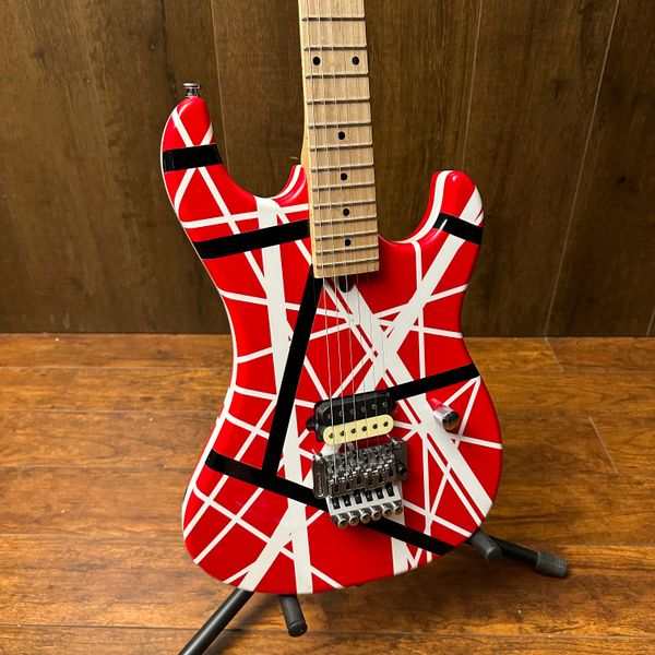 red striped white electric guitar, floyd rose, bridge tremolo, maple fingerboard, support custom electric guitar, 5150
red striped white electric guitar, floyd rose, bridge tremolo, maple fingerboard, support custom electric guitar, 5150