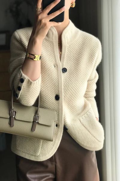 women's sweaters autumn winter thickened 100 cashmere wool cardigan women stand neck sweater loose knit base jacket 230824, White;black
women's sweaters autumn winter thickened 100 cashmere wool cardigan women stand neck sweater loose knit base jacket 230824, White;black