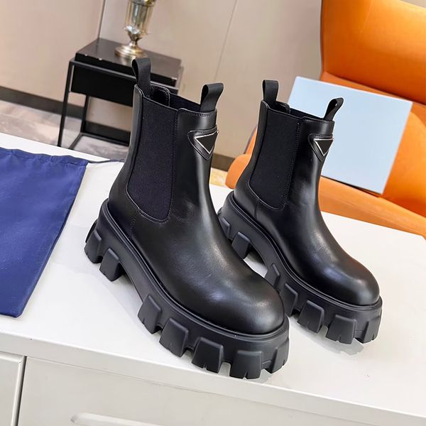 luxury designer monolith shiny leather boots women genuine leather pink black white platform snow boot size 35-41
luxury designer monolith shiny leather boots women genuine leather pink black white platform snow boot size 35-41