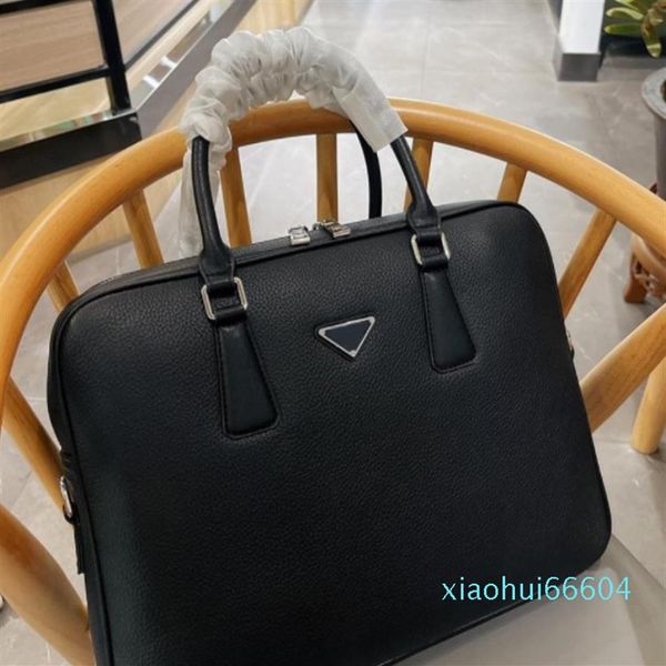 2022 designer briefcase luxury mens bag men leather brand handbags business tote243a
2022 designer briefcase luxury mens bag men leather brand handbags business tote243a