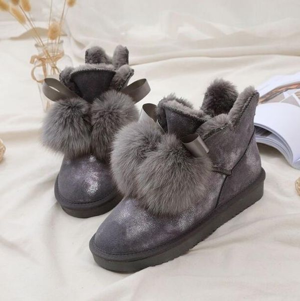 brand woman designer luxury plush ankle boot flat base leather winter outdoors keep warm boot high-quality lady snowfield comfort antiskid s, Black
brand woman designer luxury plush ankle boot flat base leather winter outdoors keep warm boot high-quality lady snowfield comfort antiskid s, Black