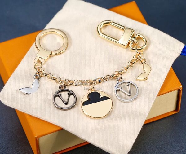 stainless steel brand new designer men car key chain inlaid diamond key chain handbag pendant accessories lovers jewelry accessories suitabl, Silver
stainless steel brand new designer men car key chain inlaid diamond key chain handbag pendant accessories lovers jewelry accessories suitabl, Silver