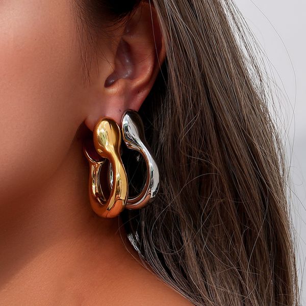 stud trendy gold plated silver color exaggerated light weight hollow oversize special shaped big stainless steel earrings for female 230824, Golden;silver
stud trendy gold plated silver color exaggerated light weight hollow oversize special shaped big stainless steel earrings for female 230824, Golden;silver