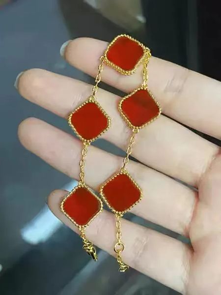 van clover charm bracelet for women luxury designer jewelry four leaf bracelets 18k gold silver plate agate diamond fashion love link chain, Golden;silver
van clover charm bracelet for women luxury designer jewelry four leaf bracelets 18k gold silver plate agate diamond fashion love link chain, Golden;silver