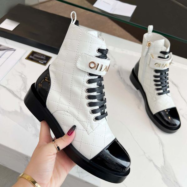 plaid leather ankle boots christmas boots platform slip on round flat platform half boots luxury designer high women's chunky heel ride, Black
plaid leather ankle boots christmas boots platform slip on round flat platform half boots luxury designer high women's chunky heel ride, Black
