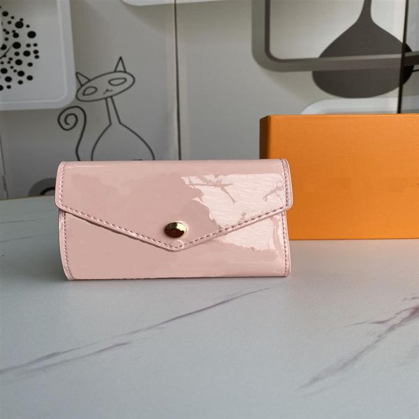 original 2021 new style female designer ladies coin purse ladies empreinte patent leather short wallet wallet credit card holder b245l, Red;black
original 2021 new style female designer ladies coin purse ladies empreinte patent leather short wallet wallet credit card holder b245l, Red;black