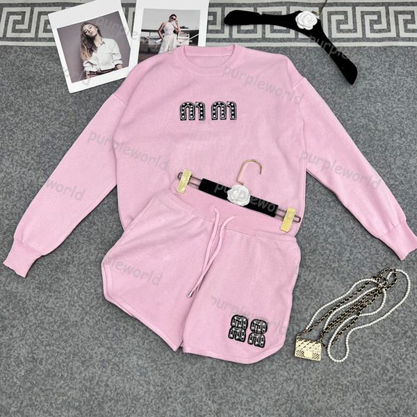 outdoor suit womens upper sleeve t shirt stretch shorts fashion casual 3 color sportswear two piece set, Black
outdoor suit womens upper sleeve t shirt stretch shorts fashion casual 3 color sportswear two piece set, Black