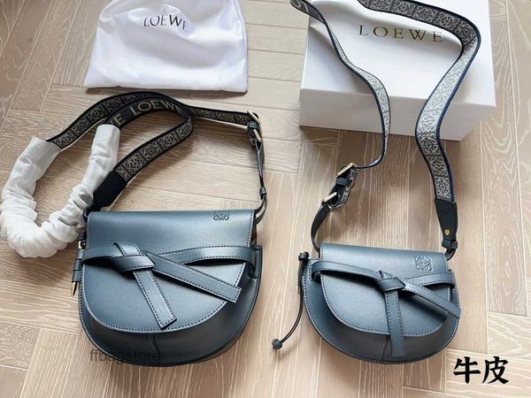 lowe shoulder purse crossbody gate strap bags embroidered girl spain cowhide handbag saddle designer summer women's wide mini bag 79mk
lowe shoulder purse crossbody gate strap bags embroidered girl spain cowhide handbag saddle designer summer women's wide mini bag 79mk