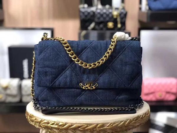 denim shoulder bag handbag chain purse luxury designer tote bags women cowboy messanger flaps bags crossbody clutch heave gold detchable str 
denim shoulder bag handbag chain purse luxury designer tote bags women cowboy messanger flaps bags crossbody clutch heave gold detchable str