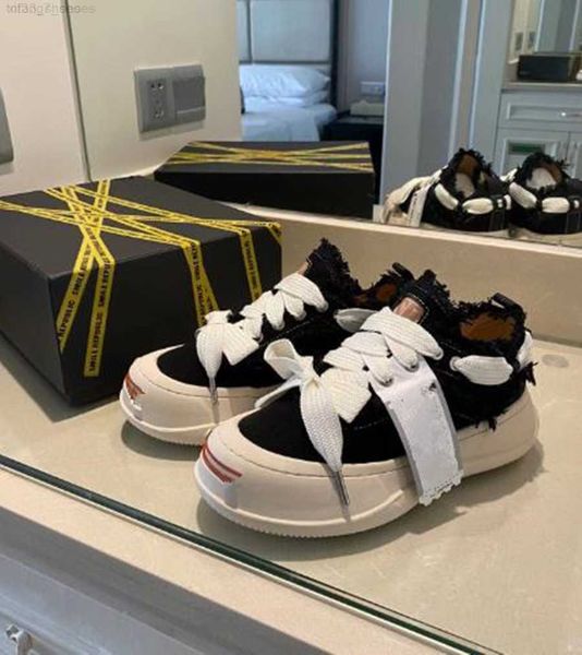 smilerepublic mens womens canvas sneakers classic versatile casual shoes luxurys the same style platform wedges trainers fashion smile stree, Black
smilerepublic mens womens canvas sneakers classic versatile casual shoes luxurys the same style platform wedges trainers fashion smile stree, Black