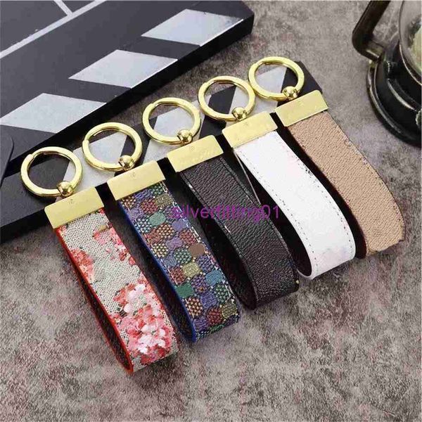 2023 multicolor keychain brand designers key chain womens fashion bee buckle keychains men luxury car keyring handmade leather men women bag, Silver
2023 multicolor keychain brand designers key chain womens fashion bee buckle keychains men luxury car keyring handmade leather men women bag, Silver