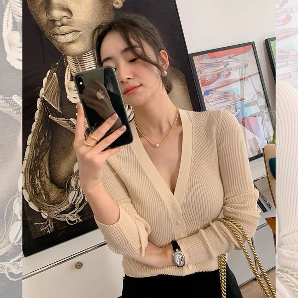 women's sweaters slim fitand appearance knitted cardiganwomen's spring and autumn vneck button elastic sweater coat wooloverlay 23, White;black
women's sweaters slim fitand appearance knitted cardiganwomen's spring and autumn vneck button elastic sweater coat wooloverlay 23, White;black