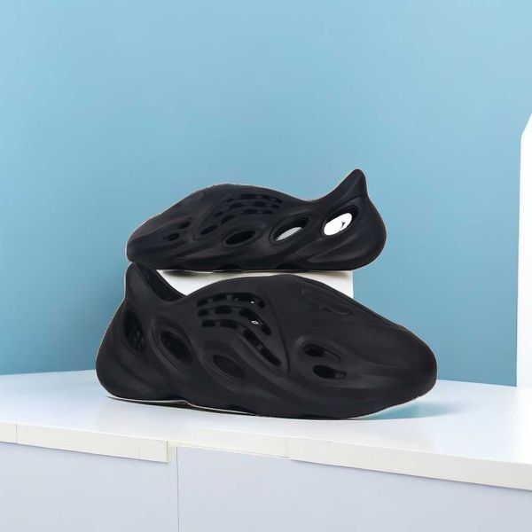 flops flip luxury sandals slides foam runners triple black white resin pattern luxury sandals designer slipper lightweight and comfortable d
flops flip luxury sandals slides foam runners triple black white resin pattern luxury sandals designer slipper lightweight and comfortable d