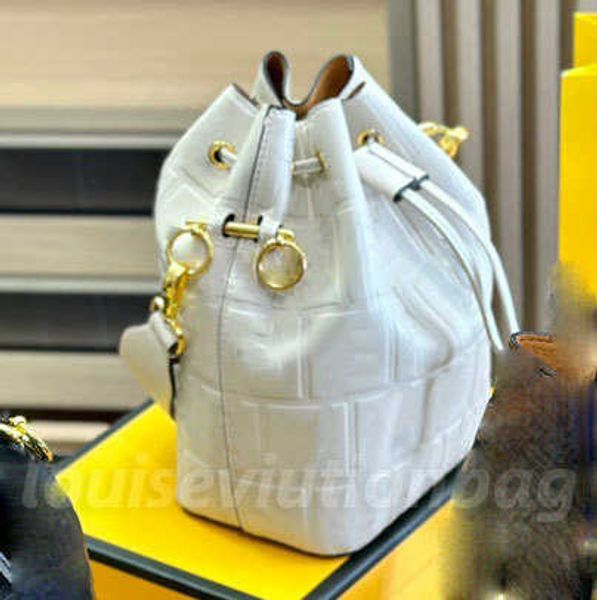 2023 high-quility purse bucket bags women satchel handle totes bag shoulder bags soft leather crossbody fashion drawstring handbags purses
2023 high-quility purse bucket bags women satchel handle totes bag shoulder bags soft leather crossbody fashion drawstring handbags purses