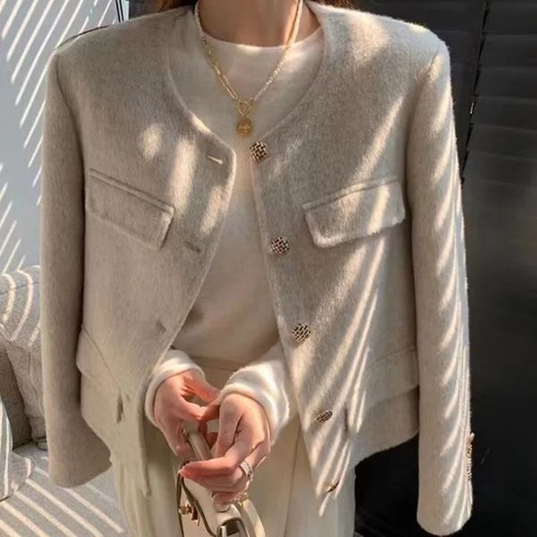 womens wool blends single breasted oneck long sleeved short jacket spring office lady solid color patchwork casual woolen coat 230824, Black
womens wool blends single breasted oneck long sleeved short jacket spring office lady solid color patchwork casual woolen coat 230824, Black