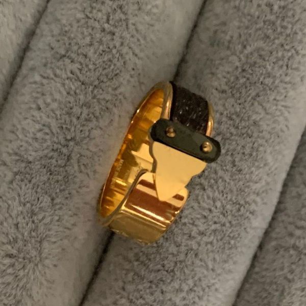 women designer ring four leaf flower real leather titanium steel engagement rings fashion jewelry lady party gifts wholesale, Silver
women designer ring four leaf flower real leather titanium steel engagement rings fashion jewelry lady party gifts wholesale, Silver