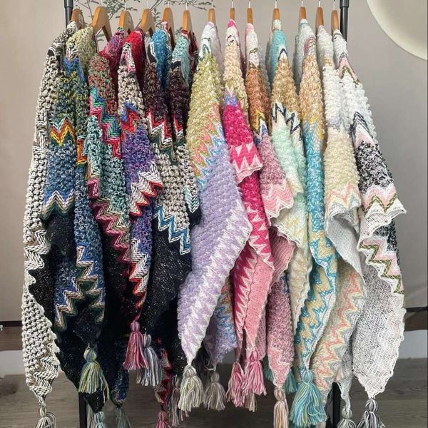summer ethnic neckerchief women shawls yunnan lijiang tourist decorations long retro cloak tassel scarf, Blue;gray
summer ethnic neckerchief women shawls yunnan lijiang tourist decorations long retro cloak tassel scarf, Blue;gray