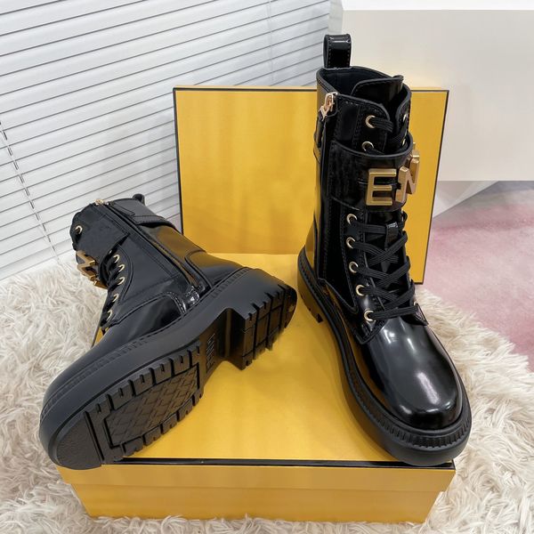 ankle chelsea short rainboots for winter booties standard size 35-41 genuine leather women boots, Black
ankle chelsea short rainboots for winter booties standard size 35-41 genuine leather women boots, Black