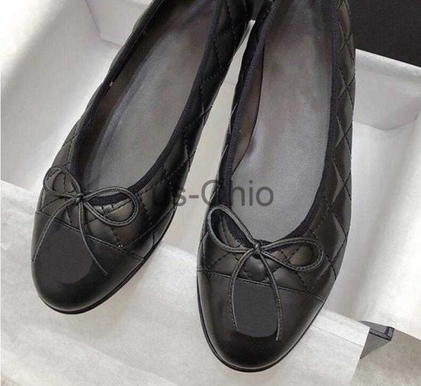 dress shoes women's shoes genuine leather bow tie small fragrance single shoes splicing color women's flat bottom round head shall, Black
dress shoes women's shoes genuine leather bow tie small fragrance single shoes splicing color women's flat bottom round head shall, Black