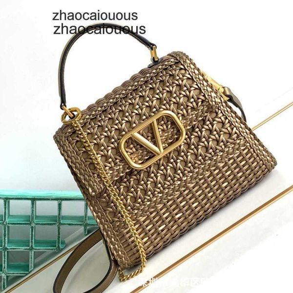 bagpack women beach bags crossbody designer bag saddle valantioes wallet handbag purse puff woven leather design cowhide handbags waxy
bagpack women beach bags crossbody designer bag saddle valantioes wallet handbag purse puff woven leather design cowhide handbags waxy