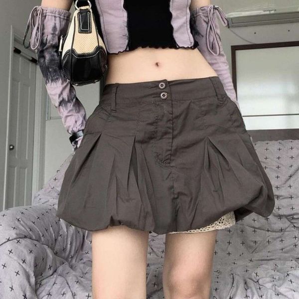 summer street work clothes plated flower buds skirt anti exposure low waist short womens clothing, Black
summer street work clothes plated flower buds skirt anti exposure low waist short womens clothing, Black