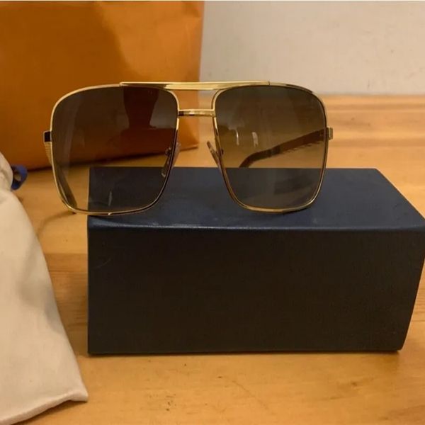 2023fashion eyewear designer sunglasses men classic attitude metal square frame popular retro avant-garde outdoor uv 400 protection sunglass, White;black
2023fashion eyewear designer sunglasses men classic attitude metal square frame popular retro avant-garde outdoor uv 400 protection sunglass, White;black
