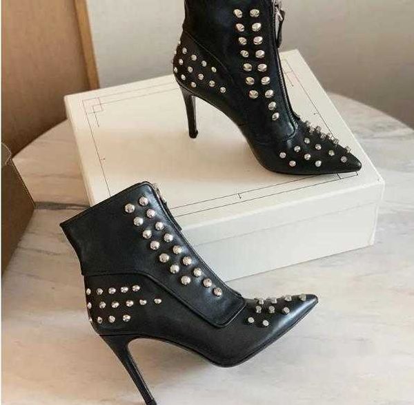 front zipper ankle boots pointed toes calfskin womens shoes fashion designer electroplate rivets decorate stiletto heel martin boots 9cm hig, Black
front zipper ankle boots pointed toes calfskin womens shoes fashion designer electroplate rivets decorate stiletto heel martin boots 9cm hig, Black