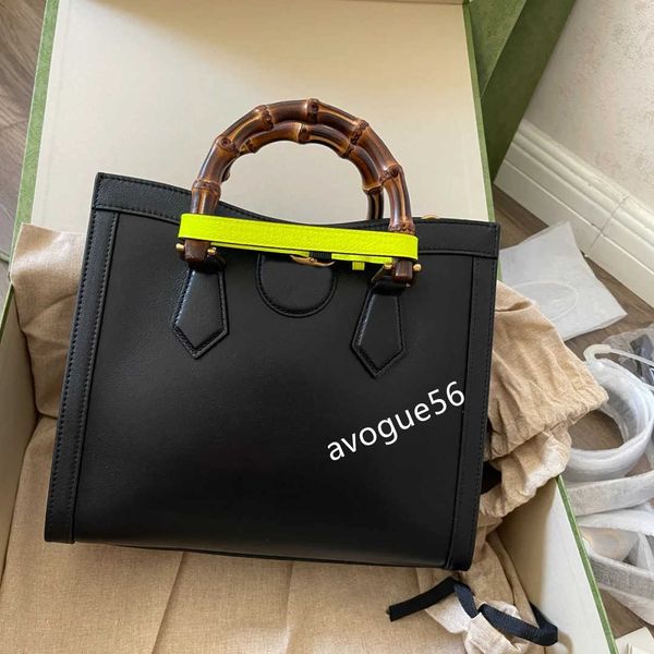 evening bags new vintage handbag big solid color leather crossbody bamboo bag diana womens elegant shoulder bag 2022 designer tote bags 27cm
evening bags new vintage handbag big solid color leather crossbody bamboo bag diana womens elegant shoulder bag 2022 designer tote bags 27cm