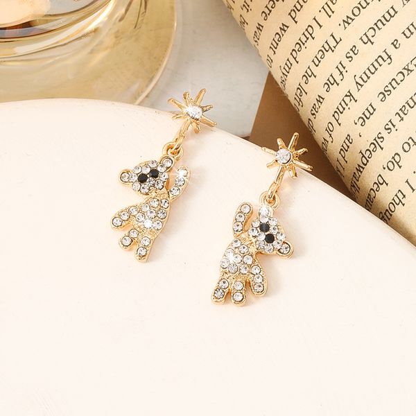 plated 925 silver luxury brand designers letters stud geometric famous women round crystal rhinestone earring wedding perty jewerlry circula, Golden;silver
plated 925 silver luxury brand designers letters stud geometric famous women round crystal rhinestone earring wedding perty jewerlry circula, Golden;silver