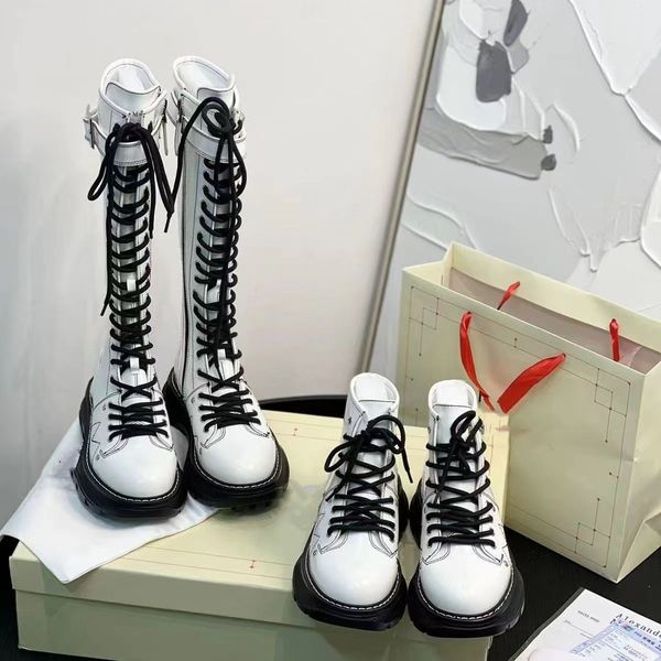 designer luxury leather shoes boot graffiti tread slick men women casual socks shoe platform half boots white black trainers 08
designer luxury leather shoes boot graffiti tread slick men women casual socks shoe platform half boots white black trainers 08