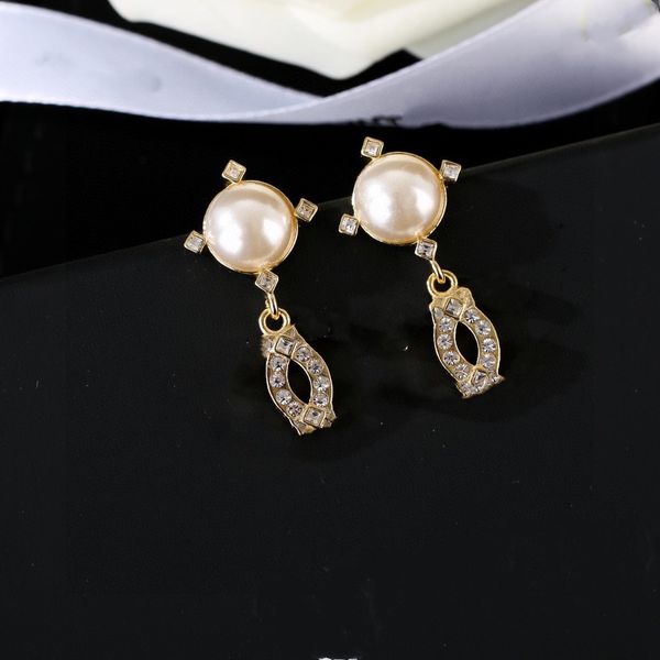 fashion stud earrings woman luxury designer earring channel multi colors c letter jewelry women wedding gifts ax9g, Golden;silver
fashion stud earrings woman luxury designer earring channel multi colors c letter jewelry women wedding gifts ax9g, Golden;silver