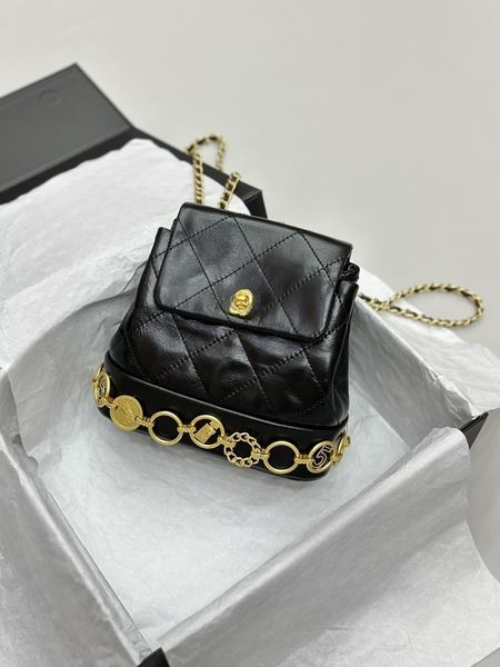 luxury women's bag clamshell backpack designer 23b mini leather handbag student schoolbag fashion shoulder bag travel bag shopping bag
luxury women's bag clamshell backpack designer 23b mini leather handbag student schoolbag fashion shoulder bag travel bag shopping bag